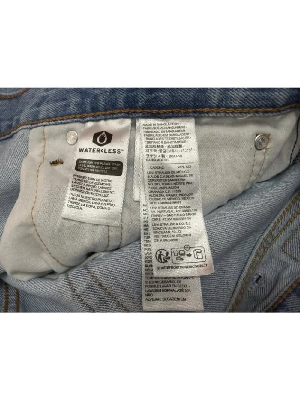 Levi’s 569 Loose Straight Denim Shorts Mens 40 Light Wash Blue Jean Shorts